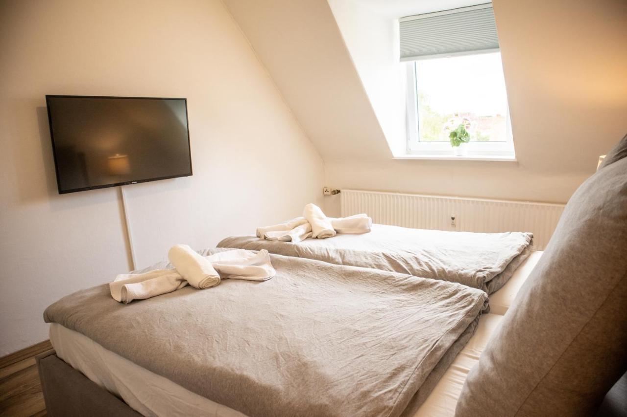 Wohnung Fuer 4 Gaeste In Laatzen Messe- Und Citynah Hannover Exterior photo